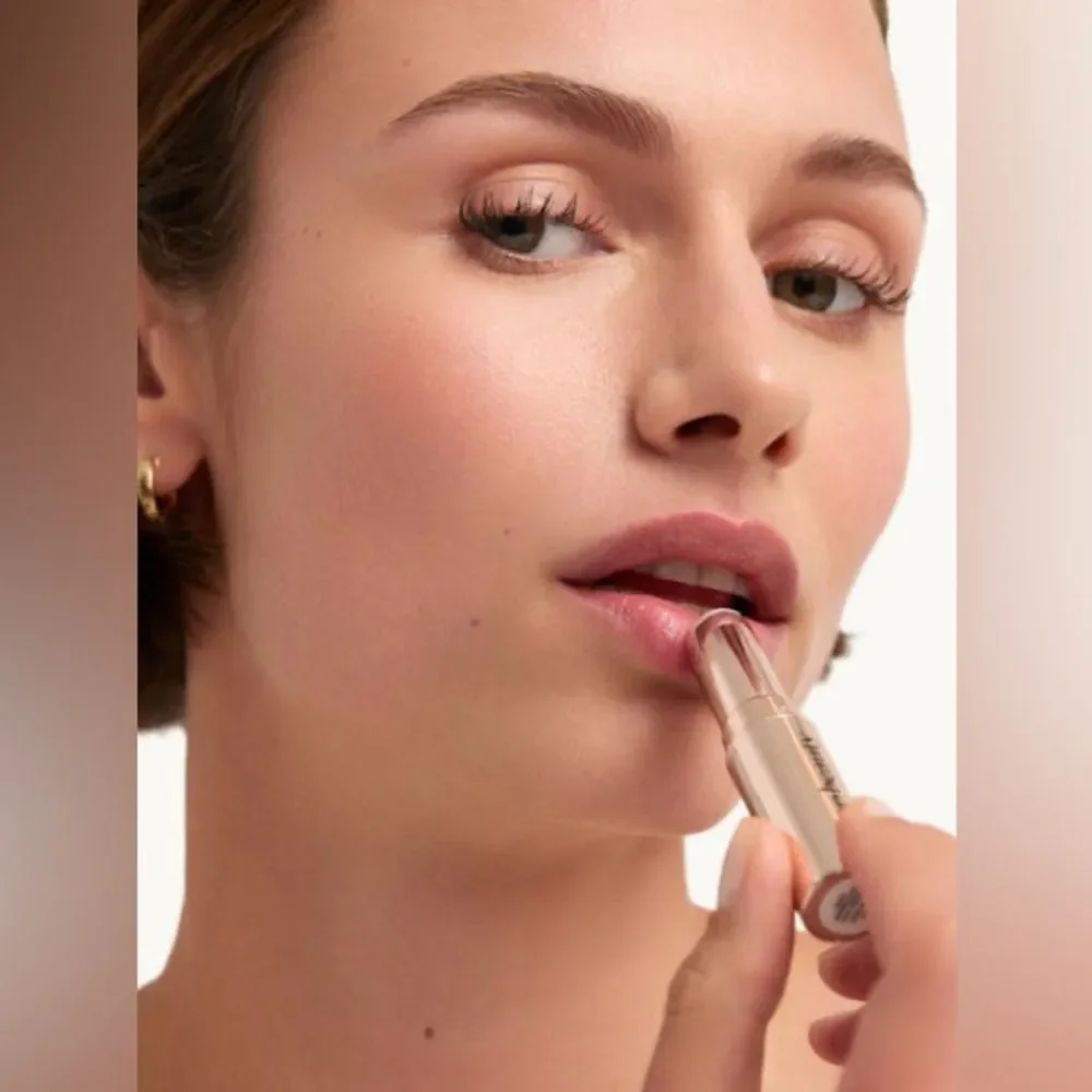 Goop Beauty NEW clean nourishing lip balm Clear